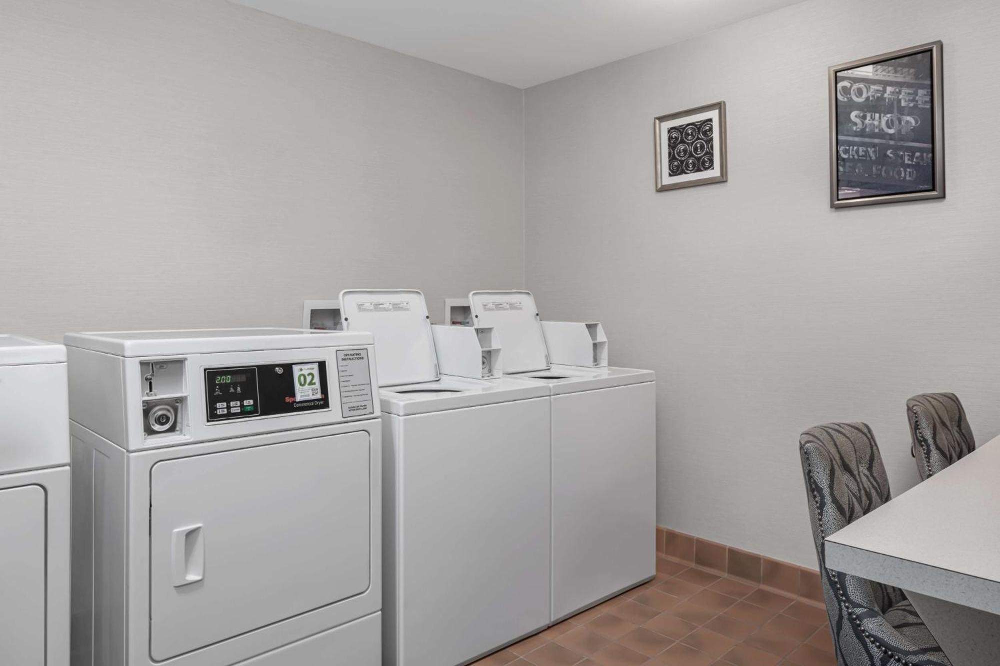 Homewood Suites By Hilton Orland Park Luaran gambar